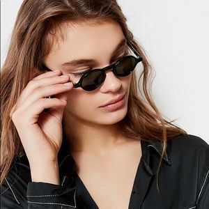 VINTAGE Smallz Rounded Sunglasses